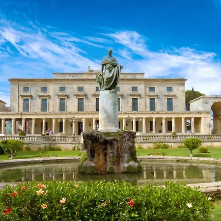 Апартаменты The Old Town Experience - Next To Liston *