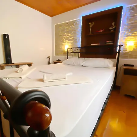 Apartment The Old Town Experience - Next To Liston *